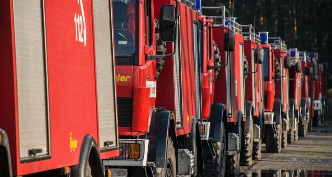 Wypadek oraz pożar ciężarowej Tesli Semi - akcja gaśnicza trwała 13 godzin