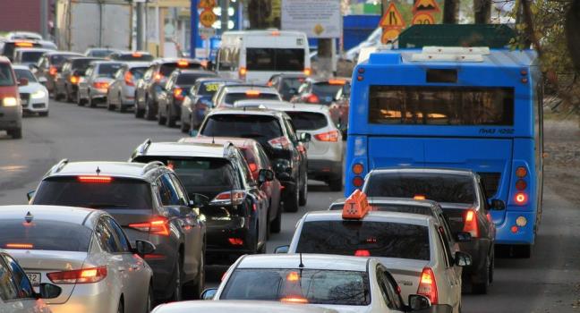 Polska szrotem Europy. Zalewają nas zniszczone używki