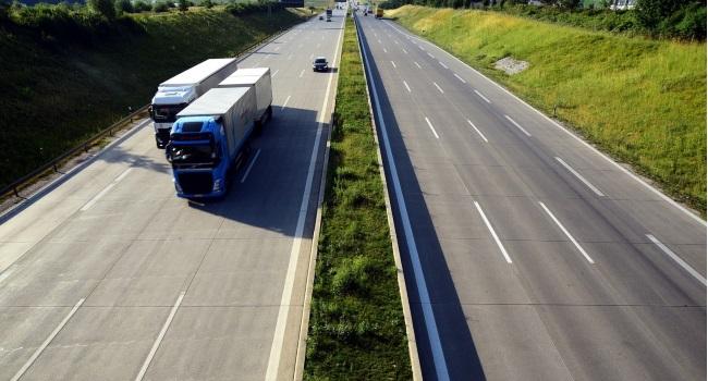 4,2 metra wysokości i 58 ton w krótkim zestawie – nowe parametry w Danii