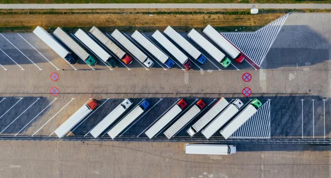 Volvo VT5 500 I-Save z pełnowymiarową chłodnią, pod 30-tonowe ładunki owoców