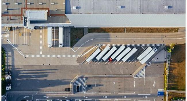 Polska: koniec z szukaniem miejsca na pauzę. SNAP wprowadza system rezerwacji parkingów