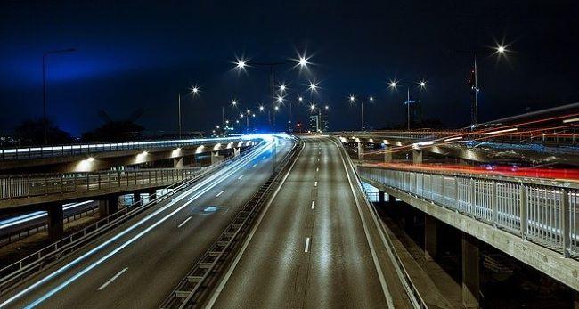 Transport kontenerów ma przejść na godziny nocne – 65 zł opłaty za wjazd za dnia