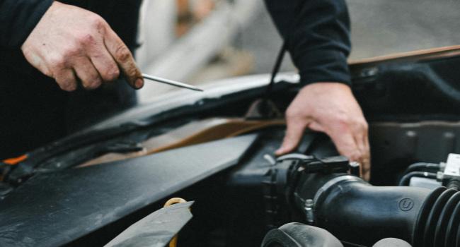 Jak kryzys w branży transportowej przekłada się na warsztaty? Wyniki ankiety.
