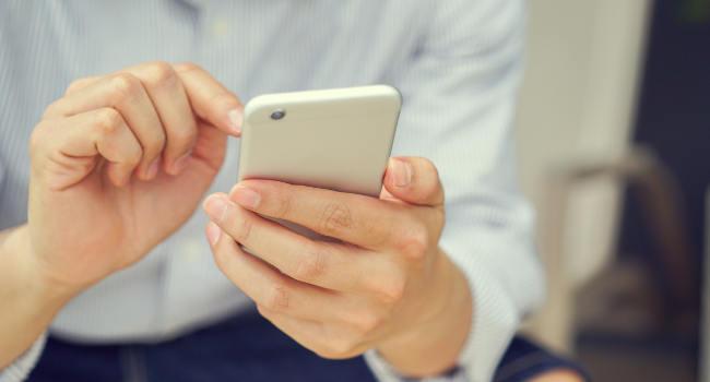 Nowy system myta w Niemczech. Aplikacja mobilna zamiast urządzenia pokładowego 