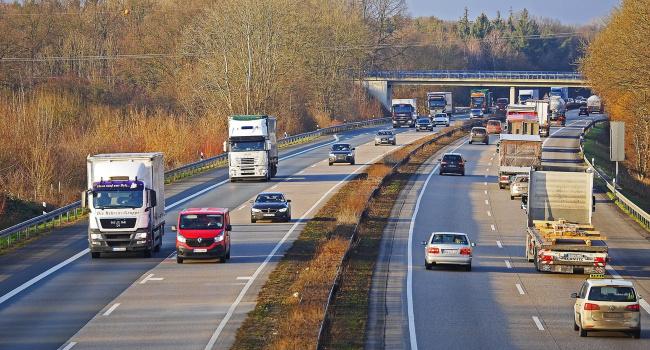  Rośnie ruch na drogach krajowych 