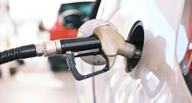 Diesel droższy niż średnia UE. 39 proc. firm TSL szykuje podwyżki cen